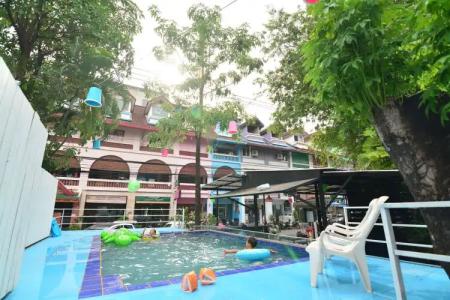 OYO 1163 Eden Hostel - 12