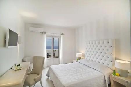 Santorini Palace - 20