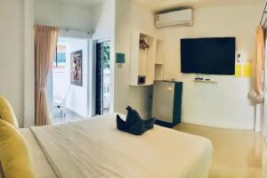 Koh Larn White House, Jomtien Beach