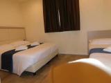 Economy Triple room