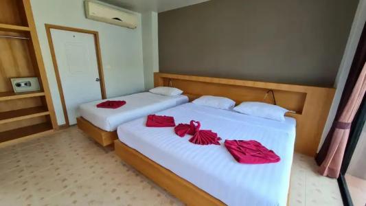 Room Actually - 26