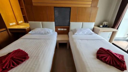 Room Actually - 3