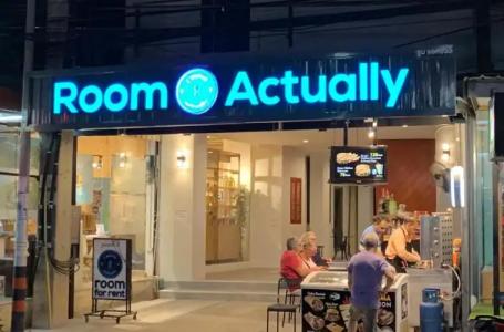 Room Actually - 22