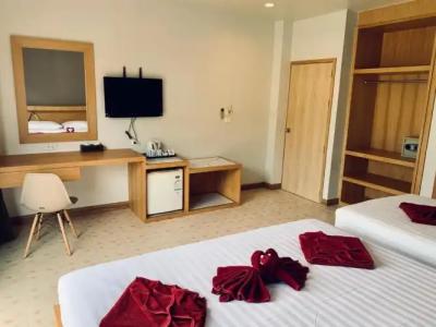Room Actually - 61