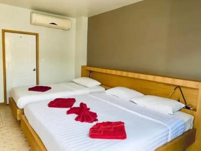 Room Actually - 62