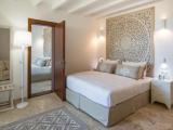 2 Bedrooms Villa with partial sea view