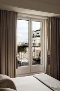 Four Seasons George V Paris - 43