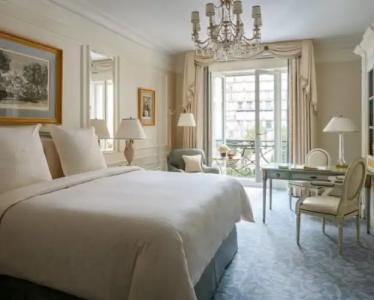 Four Seasons George V Paris - 32