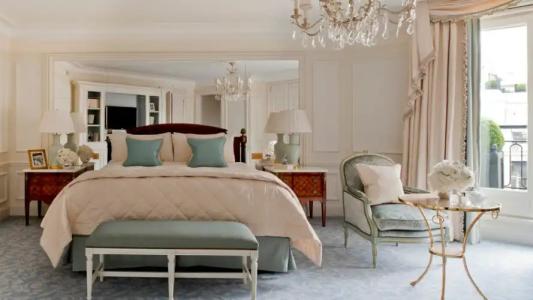 Four Seasons George V Paris - 74