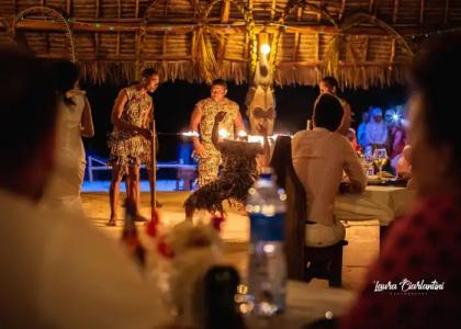 Moonshine Uroa Boutique - 25