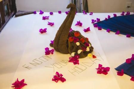 Moonshine Uroa Boutique - 188