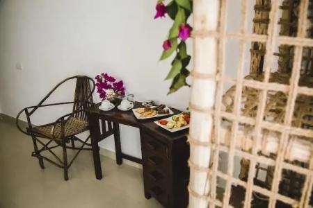 Moonshine Uroa Boutique - 34