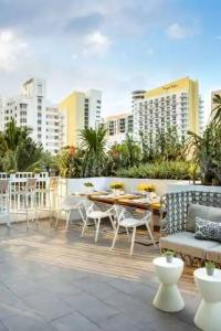 Hyatt Centric South Beach Miami - 25