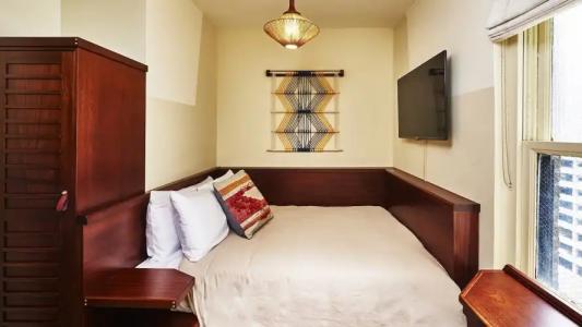 Freehand Chicago - 36