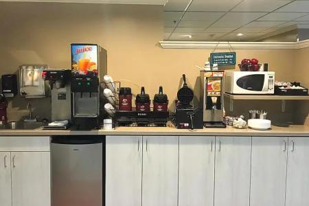 Hilltop Inn by Riversage - 16