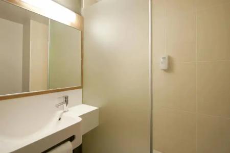 B&B Lyon Centre Monplaisir - 10