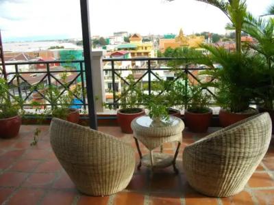 Lux Riverside & Apartment - 29