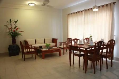 Lux Riverside & Apartment - 105