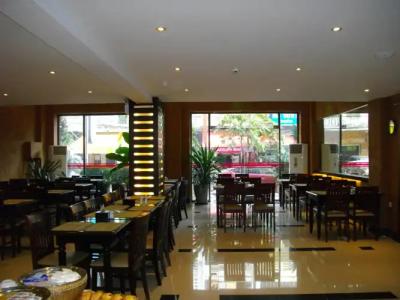 Lux Riverside & Apartment - 32