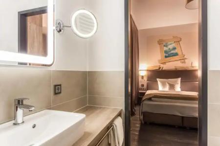 Stay! Boardinghouse - 25