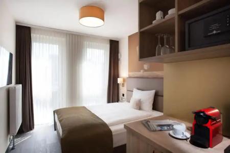 Stay! Boardinghouse - 26