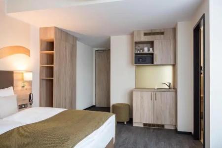 Stay! Boardinghouse - 75