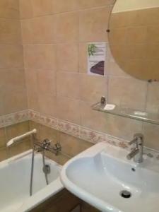 Hôtel Orange Marine - 51