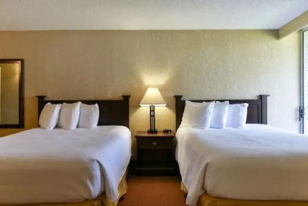 Best Western Branson Inn and Conference Center - 77