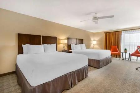 Best Western Plus Monterey Inn - 35