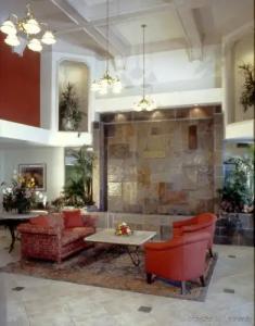 Best Western Plus Monterey Inn - 17