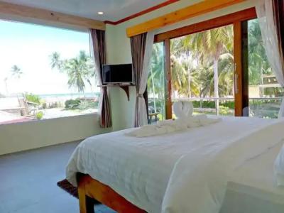 The Ford SunSet Beach Resort - 34