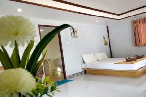 Kohjum Freedom Resort, Ko Jum