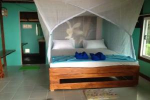 Kohjum Freedom Resort, Ko Jum