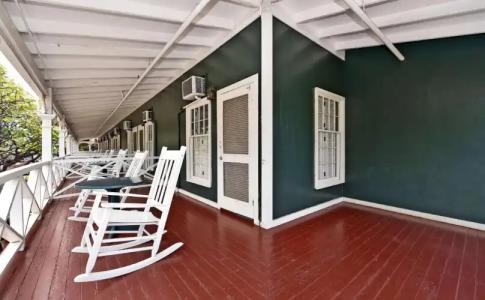 Best Western Pioneer Inn - 7