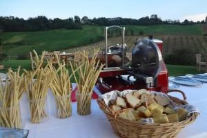 Farm Stay «Agriturismo Alba Del Borgo», Tabiano
