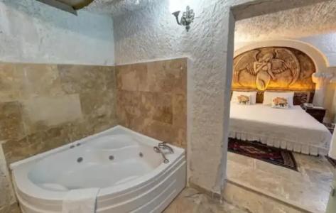 Roc Of Cappadocia - 154