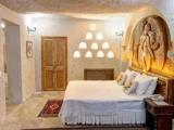 Double Cave Junior Suite