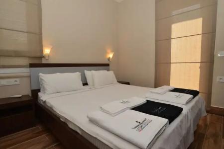 Lighthouse Nadia Aparts - 104