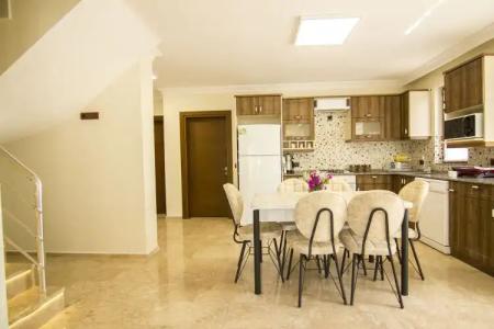 Lighthouse Lydia Villas - 17