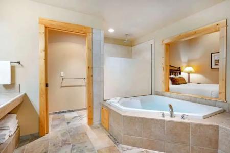 Best Western Ponderosa Lodge - 136