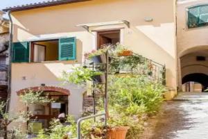 Agriturismo Uliveto Saglietto Farm, Imperia