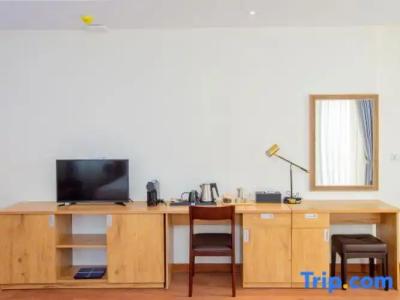 Sea Breeze Resort - 216