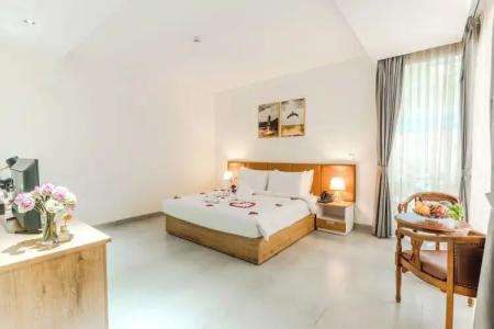 Sea Breeze Resort - 315