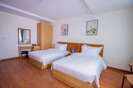 Sea Breeze Resort - 113