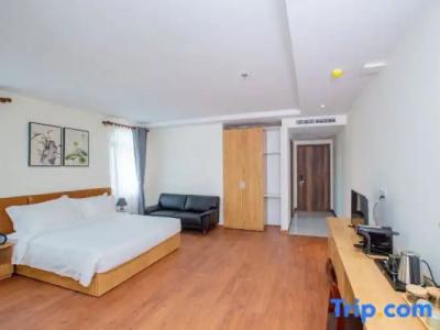 Sea Breeze Resort - 217