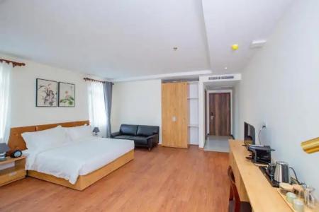 Sea Breeze Resort - 230