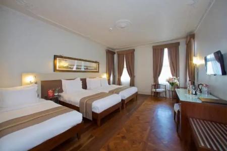 Taxim Lounge Special Category - 122