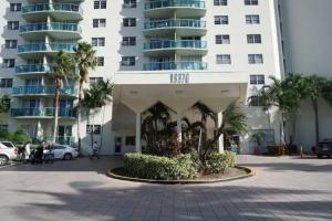 Collins Avenue Apartment, Sunny Isles Beach