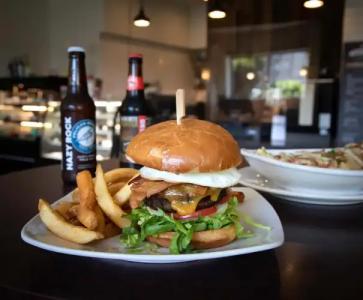 Best Western Plus Ocean View Resort - 11