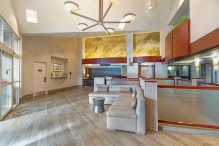 Best Western Plus Ocean View Resort - 5